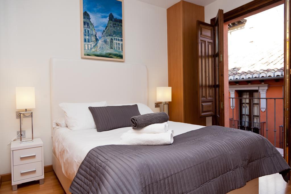 Apartamentos Elvira 21 Гранада Номер фото