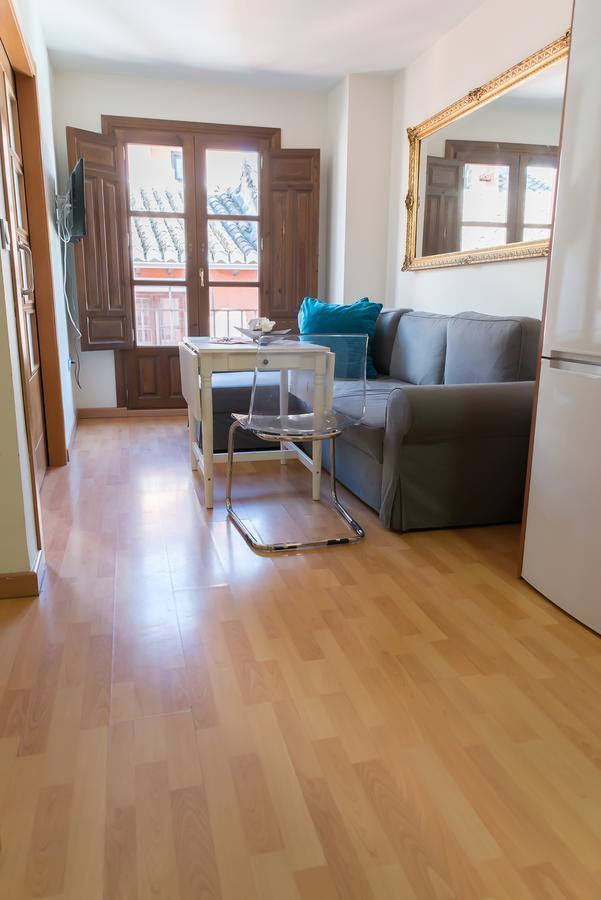 Apartamentos Elvira 21 Гранада Экстерьер фото